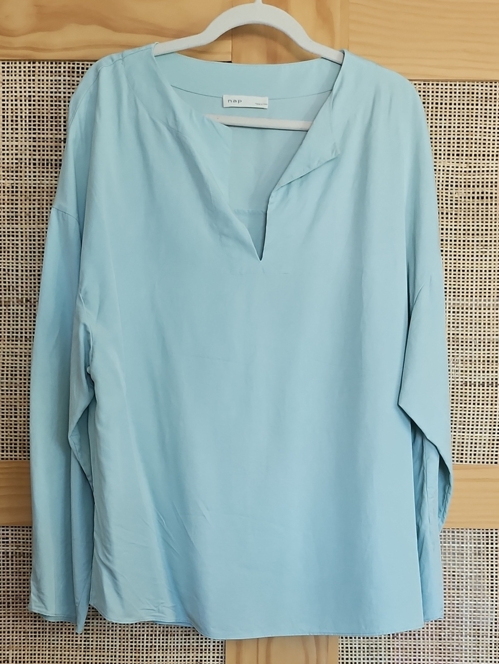 NAP Pale Blue/Green Linen V-Neck Long Sleeve Women's Top XL